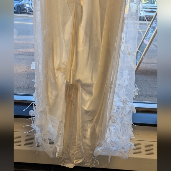 Nina Duong wedding gown ivory - Picture 4 of 10